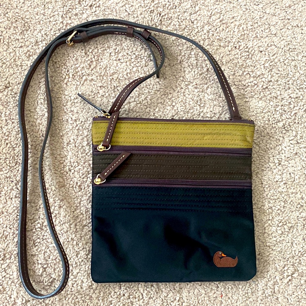 Dooney & Bourke Cross Body